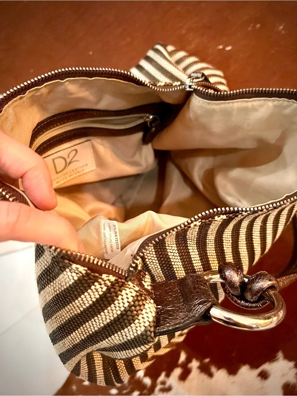 NWOT Italian Designer D2 Brown and White Stripped Leather Hobo Bag